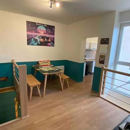 Apartment Nostalgie 90- Emplacement Ideal- Parking Gratuit