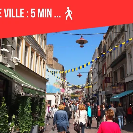 Nostalgie 90- Emplacement Ideal- Parking Gratuit Apartman *