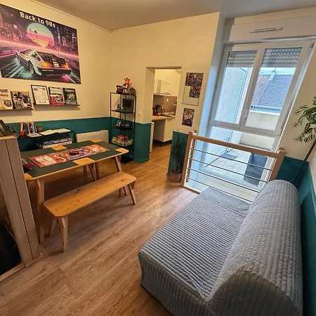 Apartman Nostalgie 90- Emplacement Ideal- Parking Gratuit *